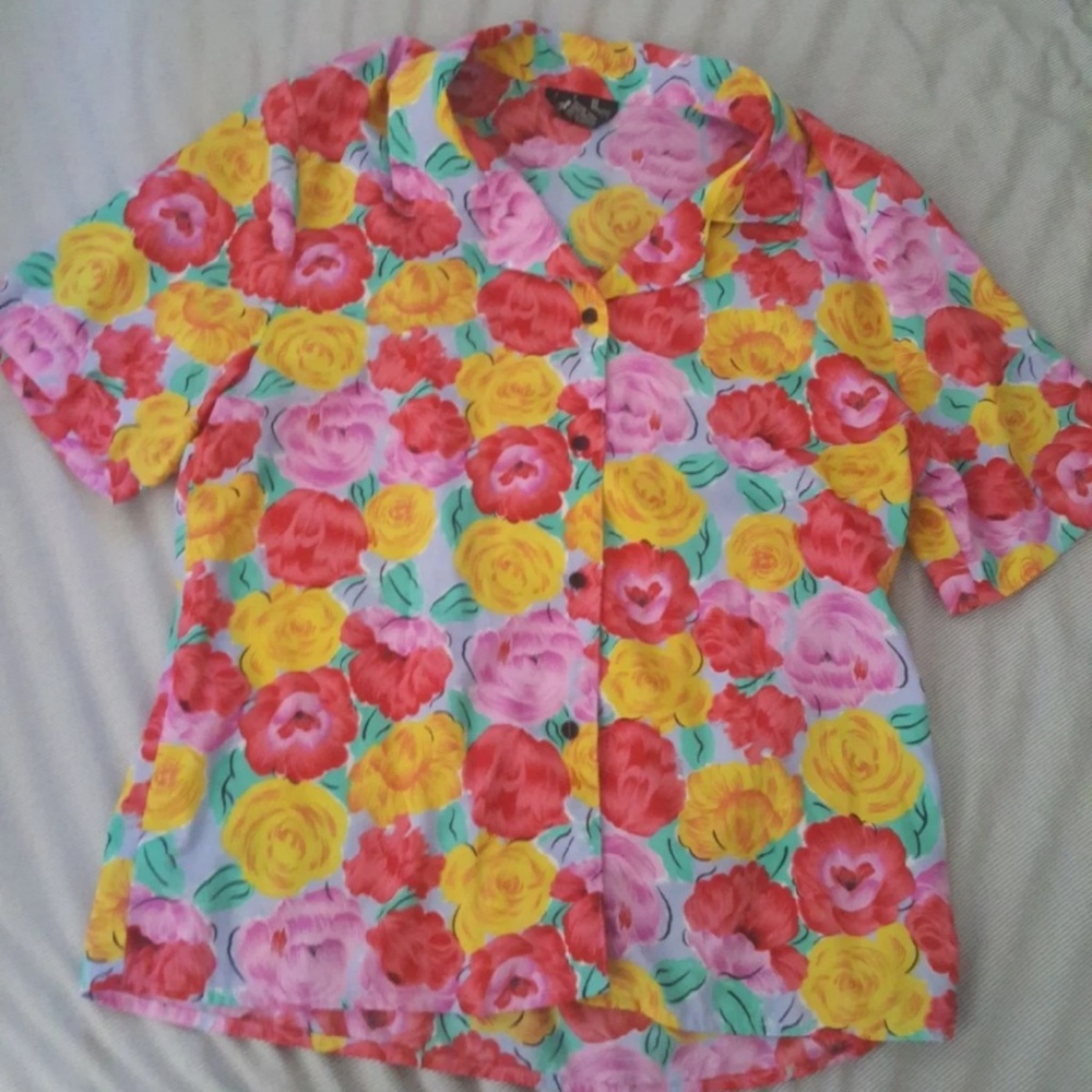 Floral button up